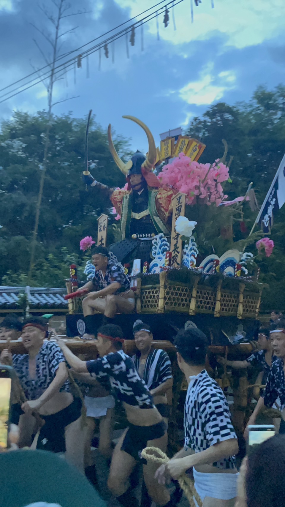 山笠　「来年は、私参加する。」と宣言する孫